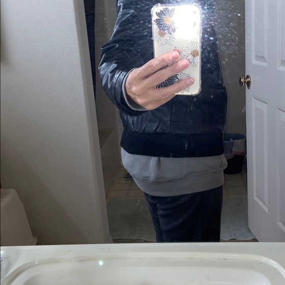 Jacket - Picture 4 of 4